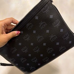 USED* MCM Small Hand Bag ( 7/10) ** OPEN TO NEGOTIATE**
